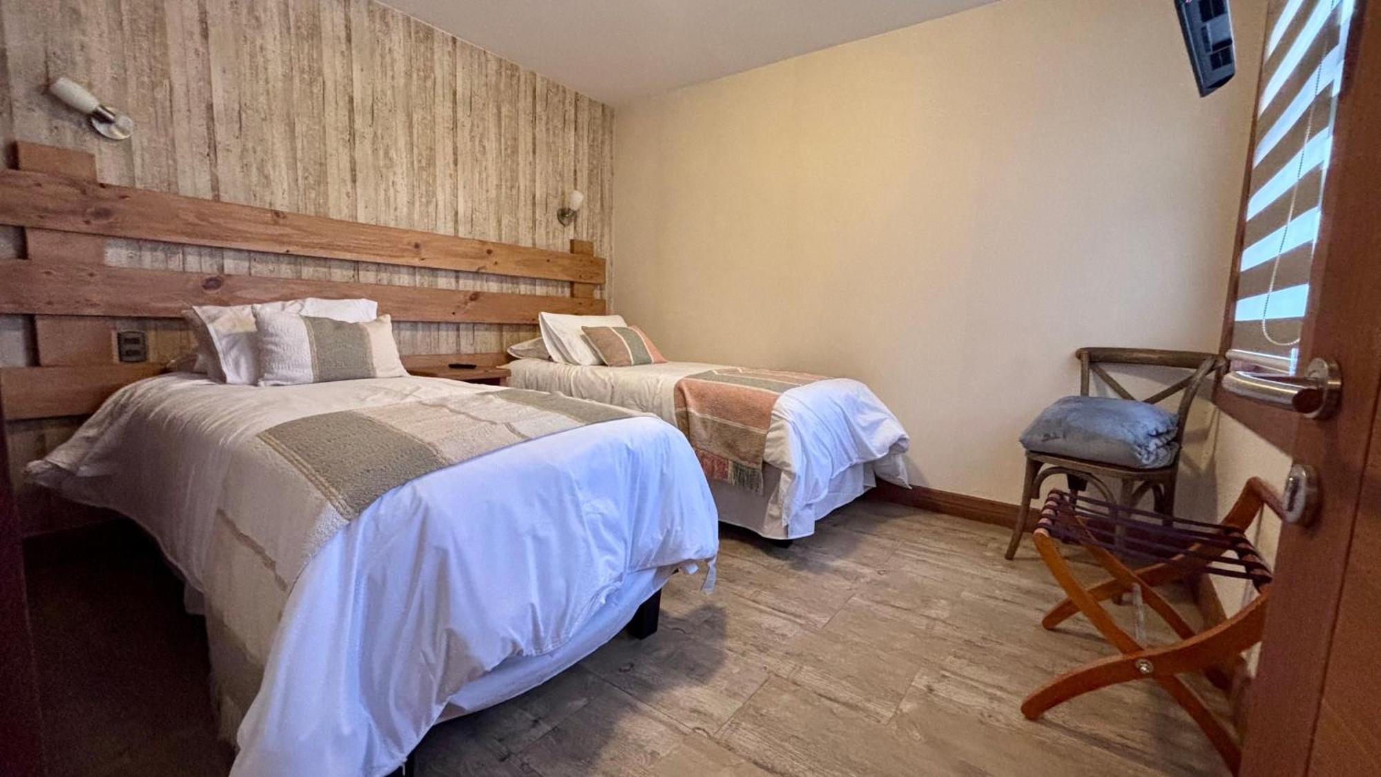 Entre Cumbres Apart Hotel Coyhaique Eksteriør bilde